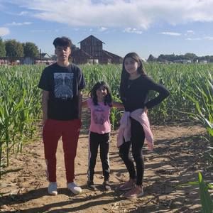 Meet your Posher, Blanca